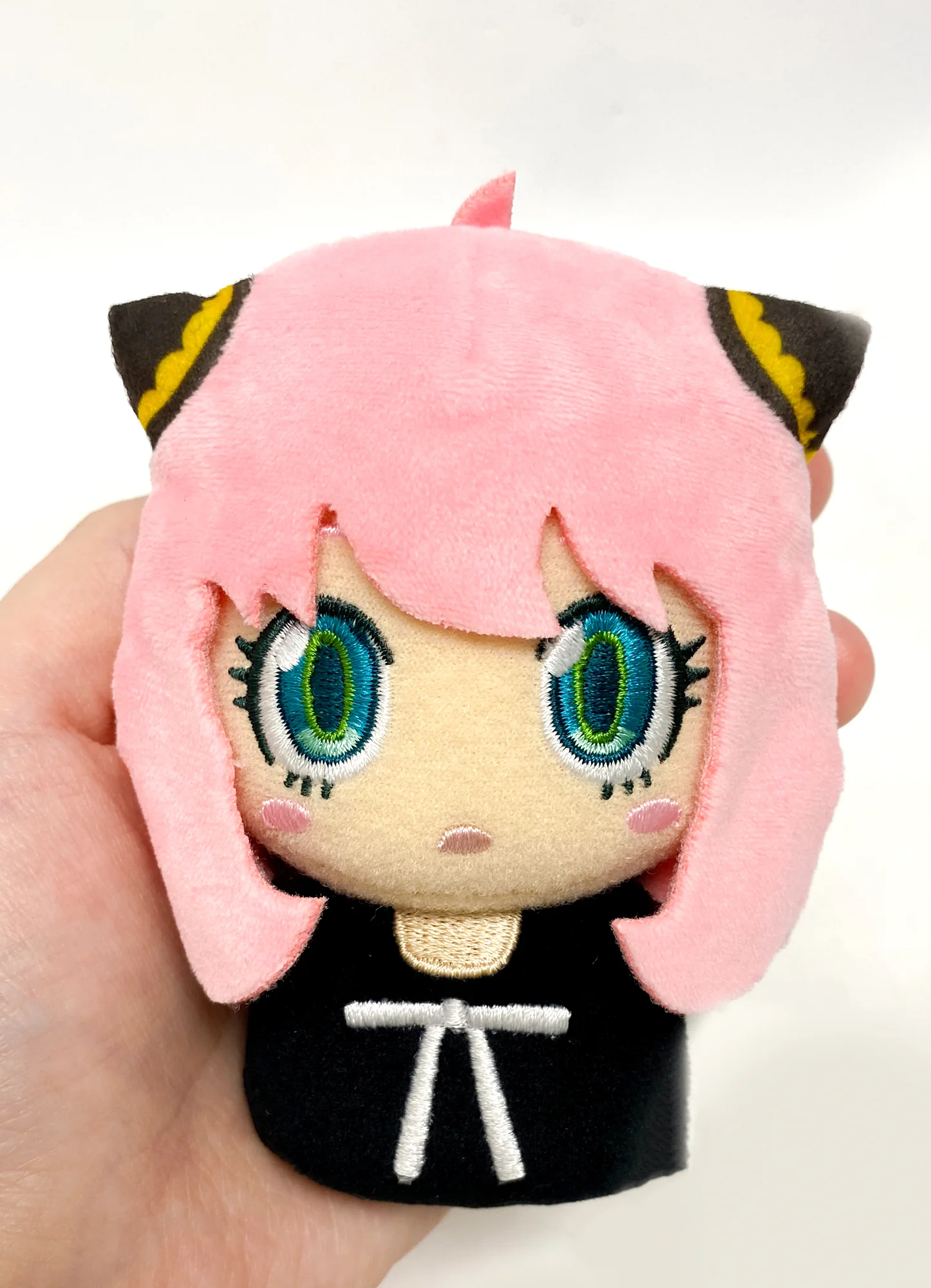 Spy X Family - Anya Forger Mini Plush w/ Hook Clip 4" H - Image 5