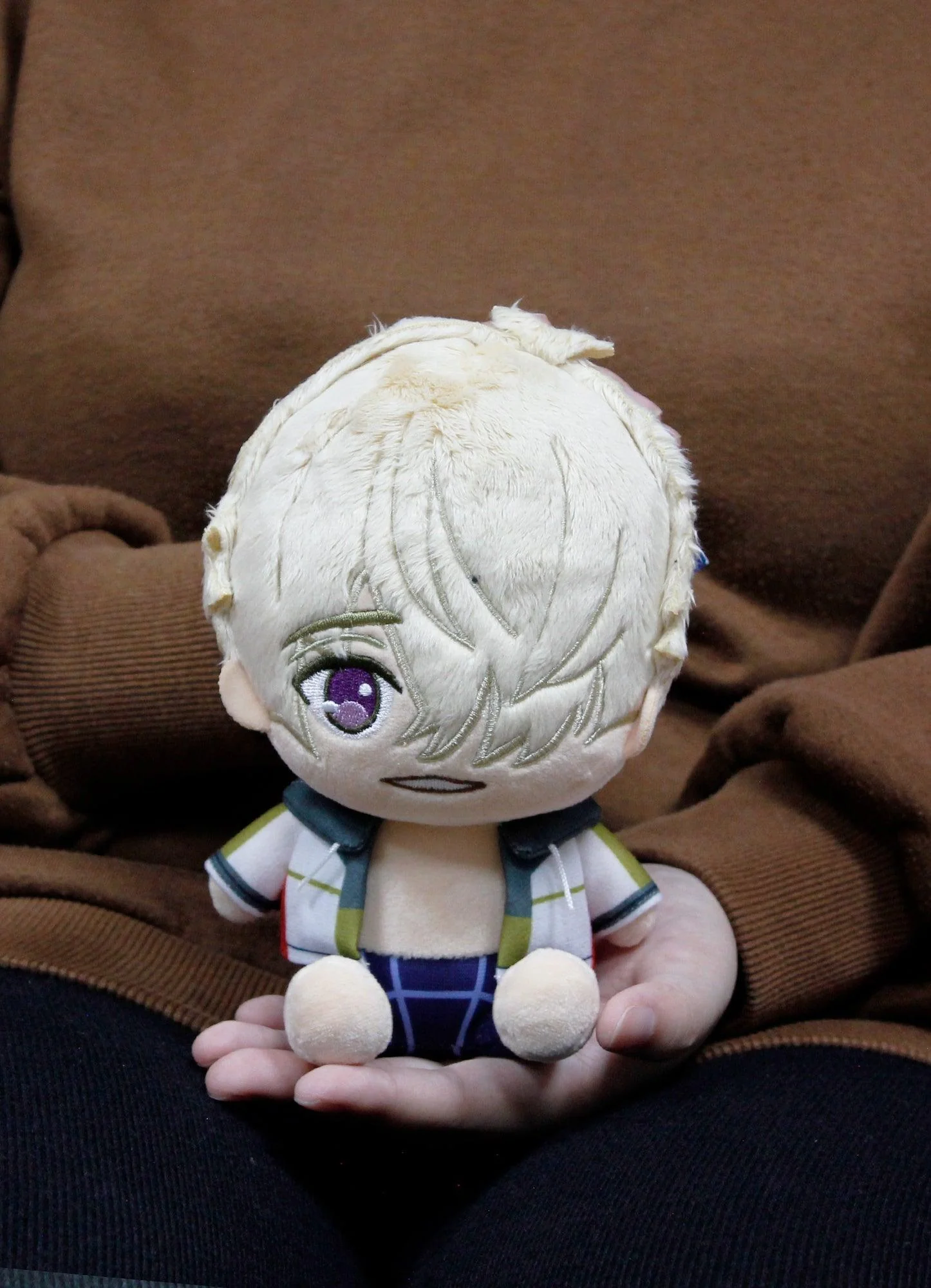 Free! S3 - Albert Volandel Sitting Pose Plush 7"H - Image 5