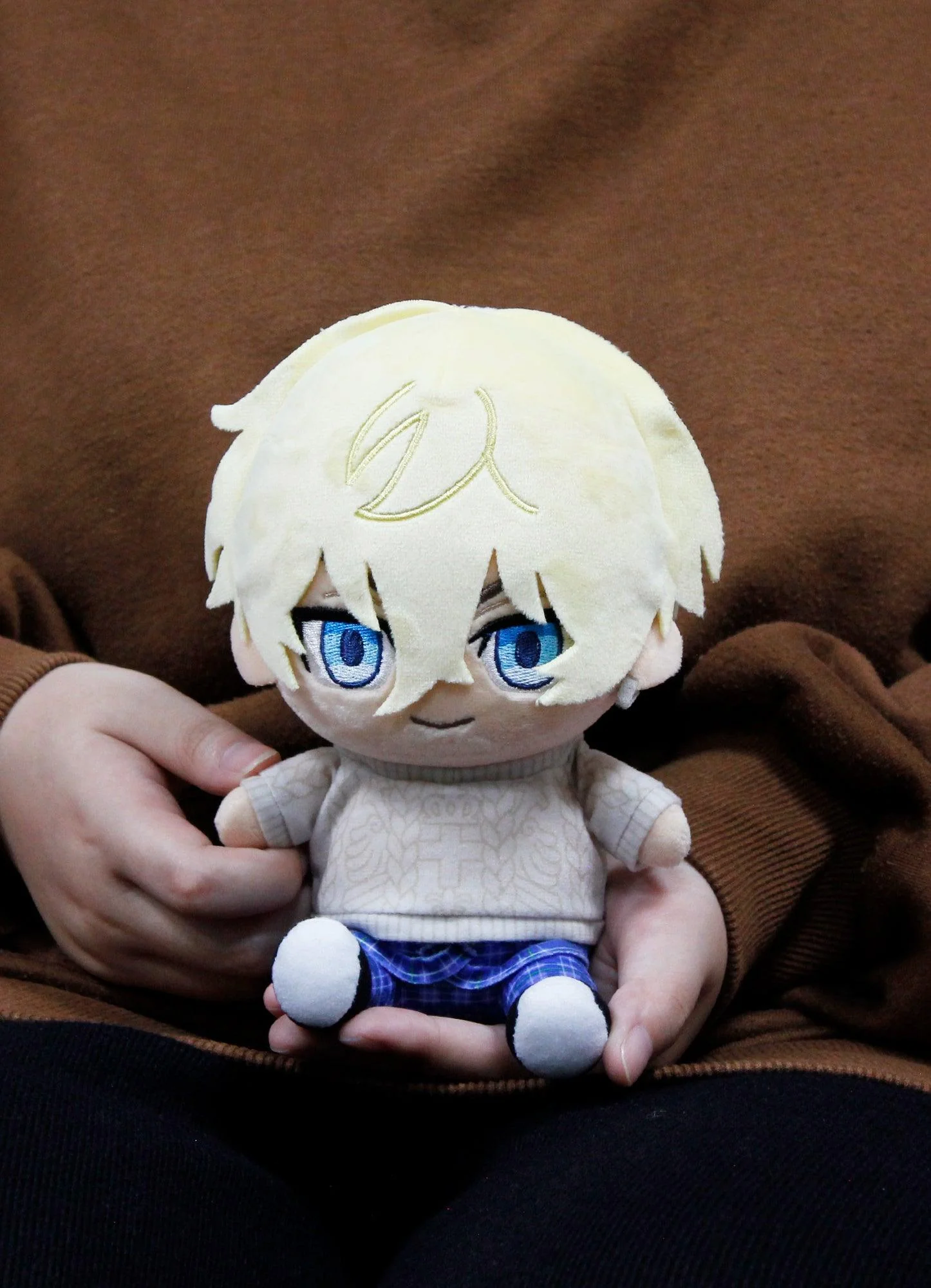 Tokyo Revengers - Matsuno Chifuyu Sitting Pose Plush 7"H - Image 5