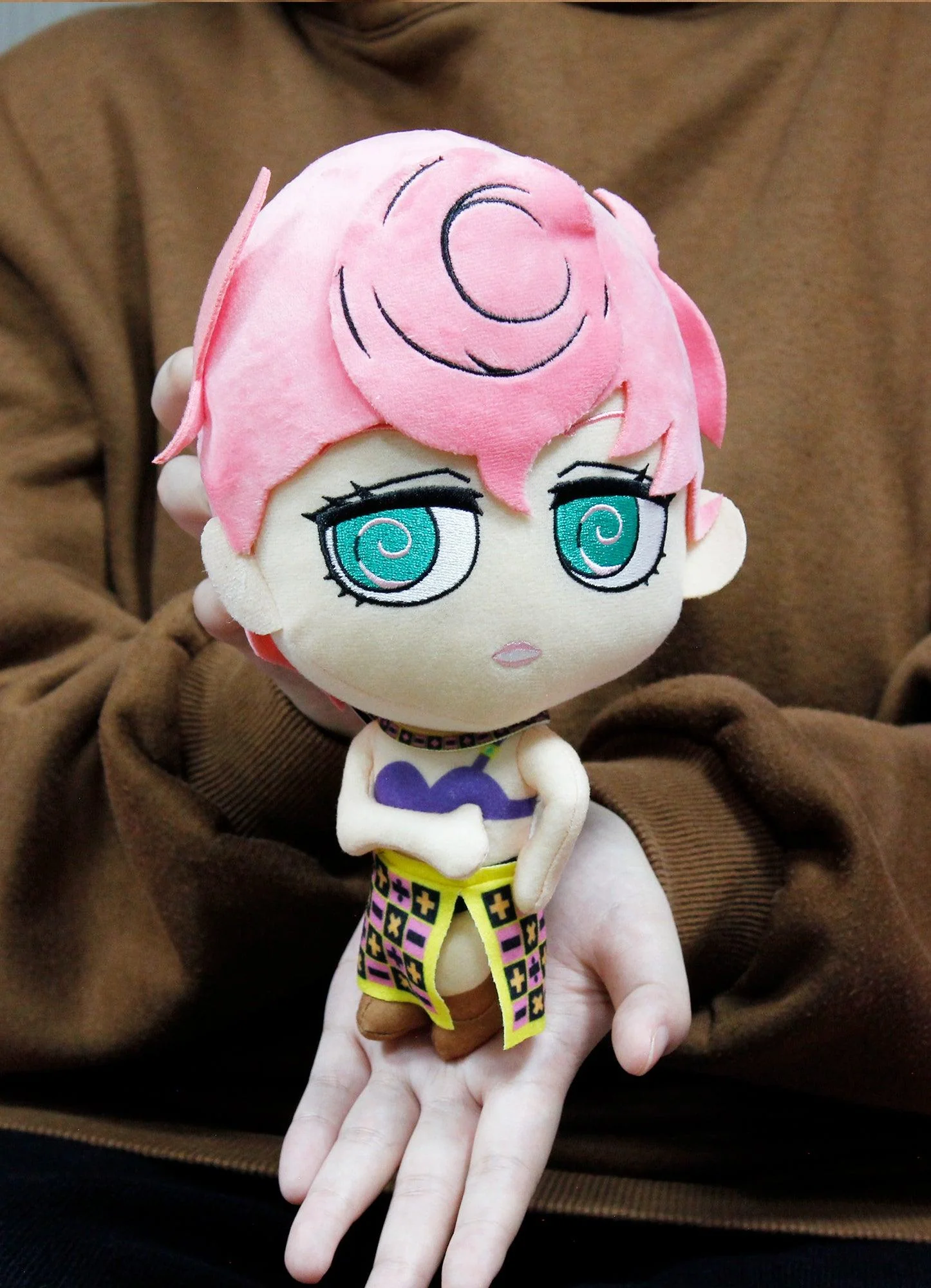 Jojo S4 - Trish Una SD Pose Plush 8"H - Image 4
