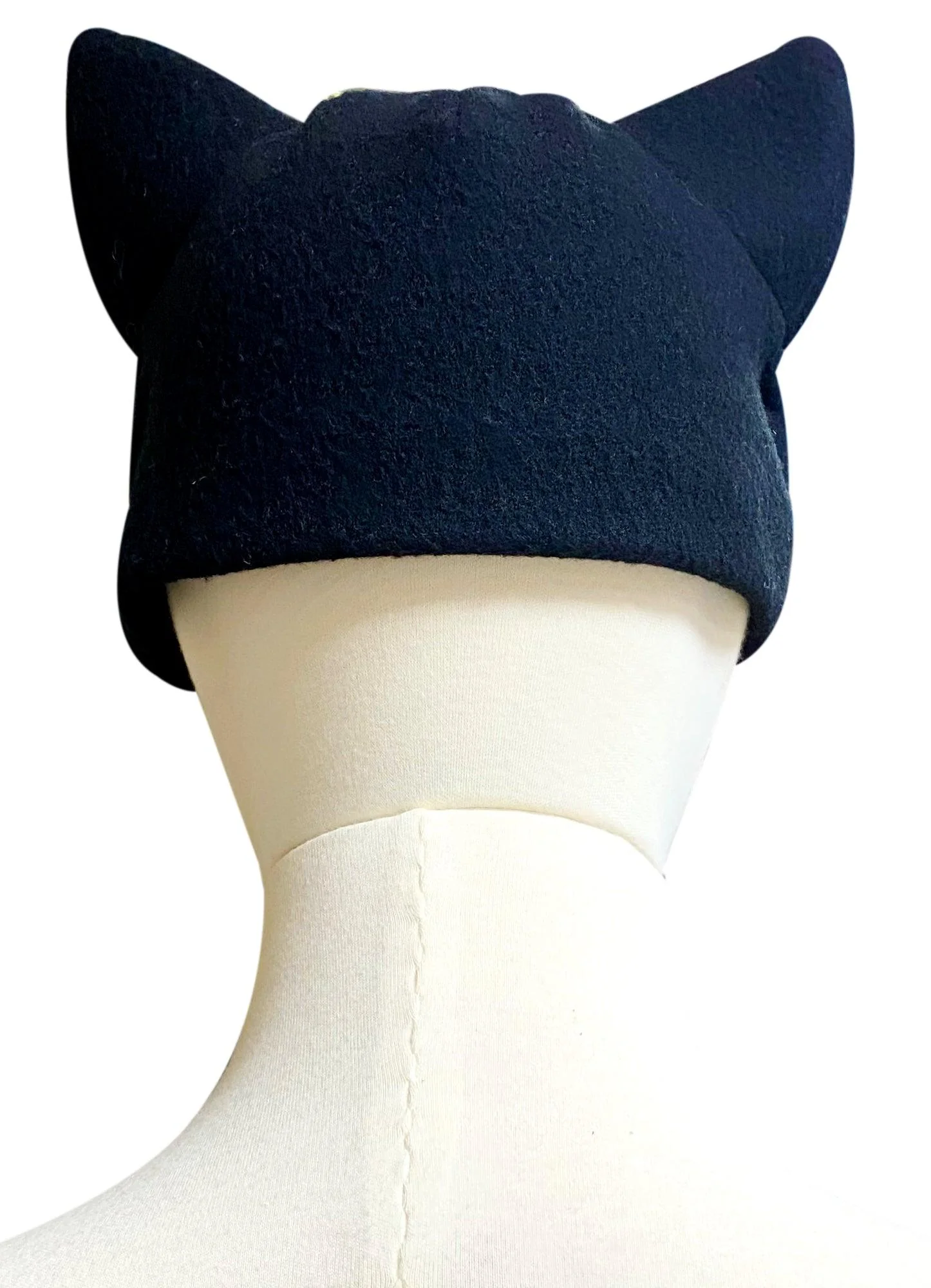Blue Exoricist Kuro Fleece Cap - Image 2
