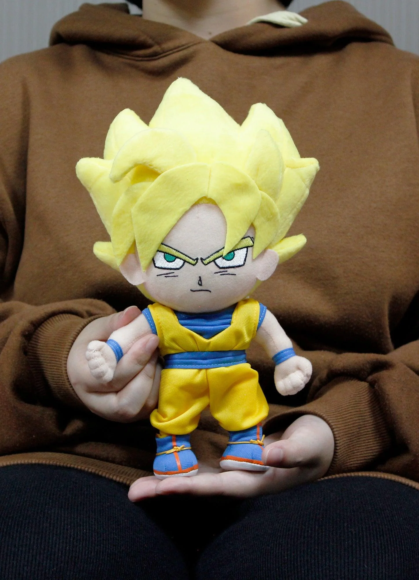 Dragon Ball Z - Super Saiyan Son Goku Plush 8"H - Image 3
